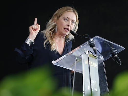Migranti, Meloni contro governo: "Su Global compact decisione gravissima"