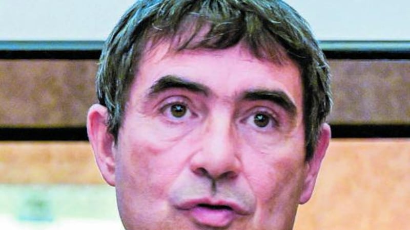 “Tassiamo solo i super ricchi”, la folle proposta fiscale di Avs
