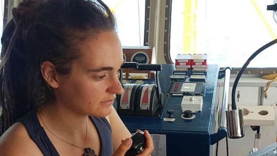 L'ira della Gdf contro la toga: "Noi rischiamo la vita e Carola passa da eroina"