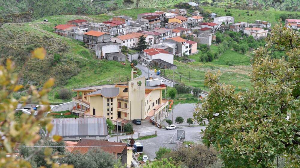 Reggio Calabria, acqua all'arsenico: le istituzioni sono ferme