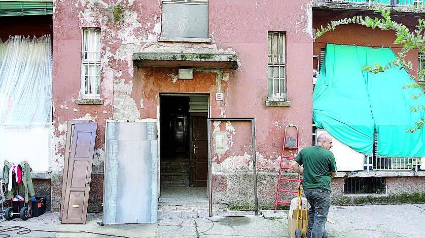 «Nuove case popolari? Aggiustiamo ciò che c'è»
