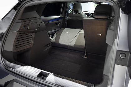 Renault Scenic E-Tech Electric, guarda tutte le foto 15