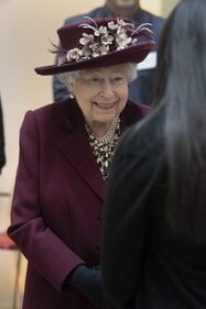 La Regina in visita ai servizi segreti: foto 4