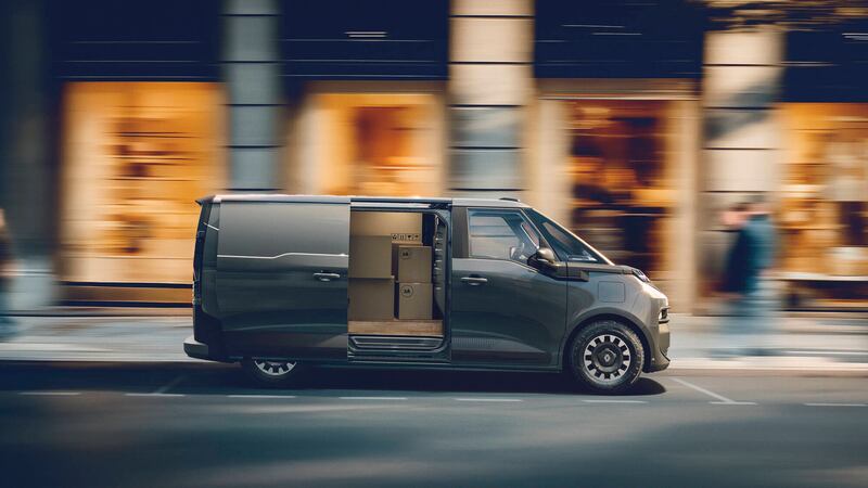 Nuovo Renault Trafic Van E-Tech, guarda la gallery 4