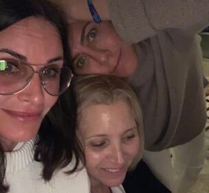 Friends, i protagonisti in foto sui social 4