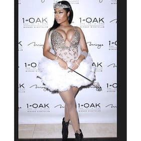 Nicki Minaj: seno hot su Instagram per gli American Music Awards 9