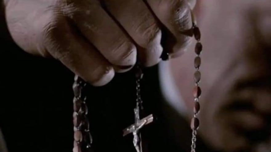 Esorcismi, ecco come sono cambiati: la testimonianza di chi "affronta" il demonio oggi