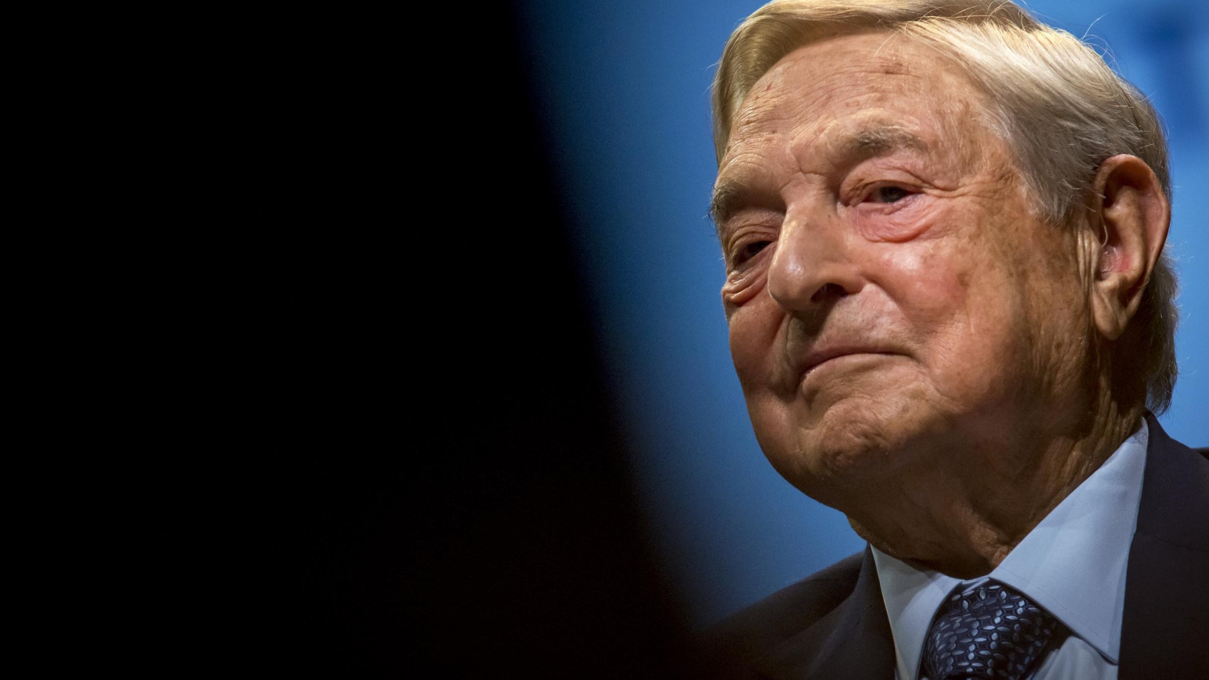 Soros twitta le parole del Papa in difesa dei rom