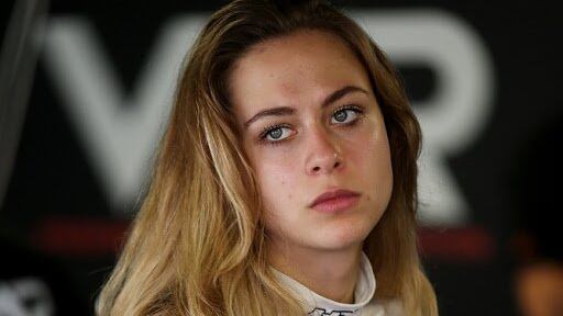 Formula 3, Sophia Floersch promette: ''Tornerò a correre''