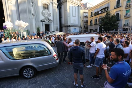 Il rione Sanità ricorda Genny, morto a 17 anni 12