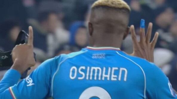 Il gesto di Osimhen che ha fatto arrabbiare i tifosi della Juve: ecco cosa è successo