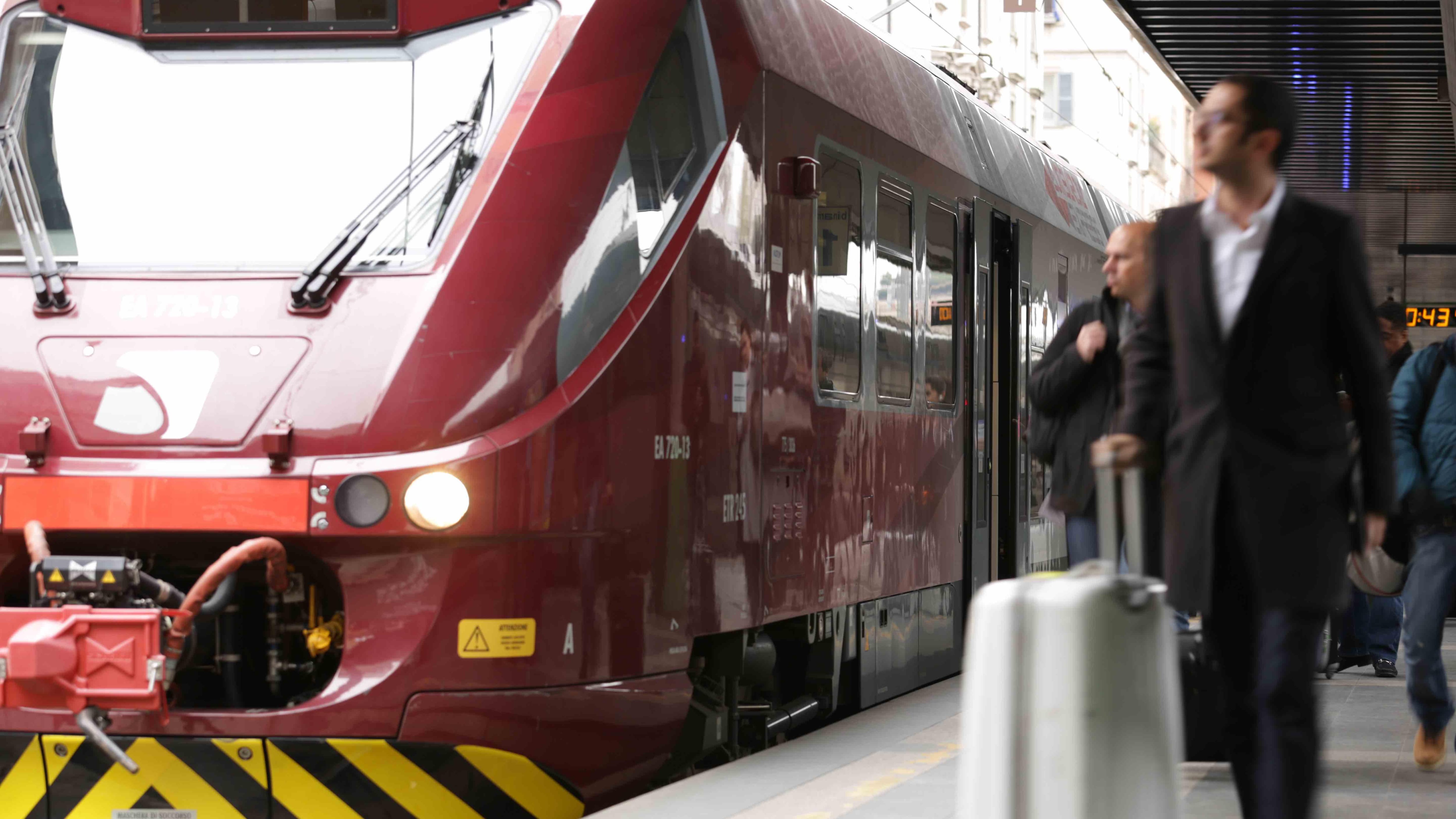 Malpensa Express, in vent'anni 40 milioni di passeggeri. Più posti per lo stop di Linate
