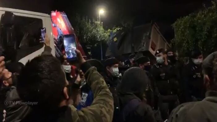 Polizia spara ai cuccioli di cinghiale. La protesta: "Colpa dell’Ama"
