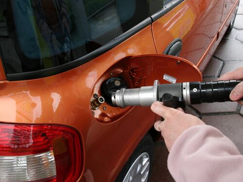 La ong va all'attacco: "I motori a gas? Andrebbero tassati come i diesel"