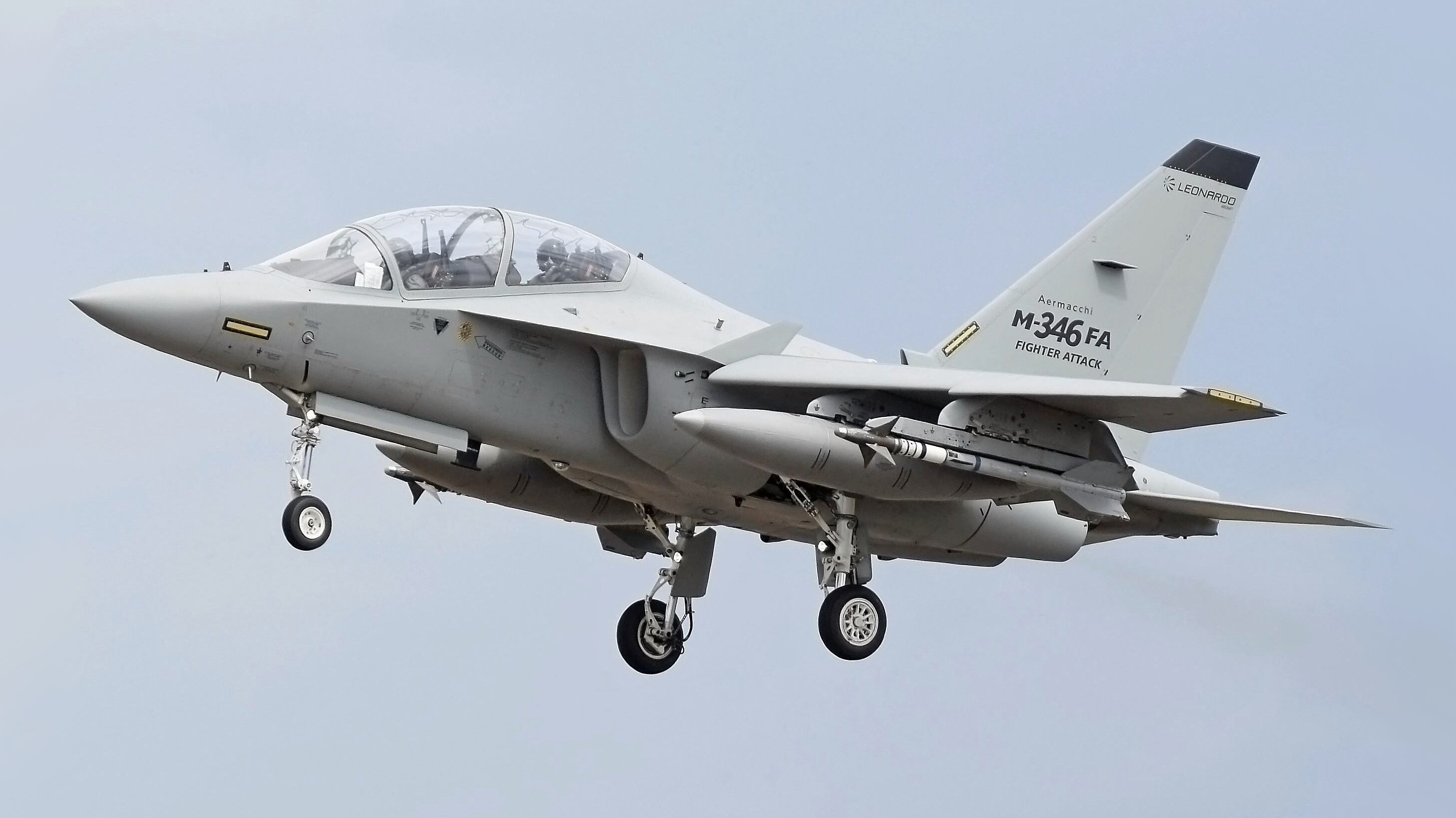 Caccia italiani in Asia: cosa succede gli M-346F