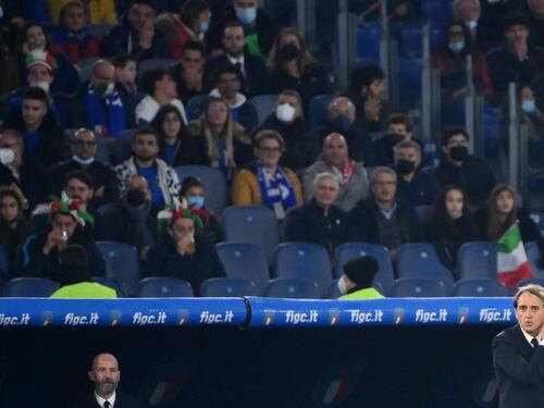 Il groviglio e la sigla grande: cosa c'è dietro il flop Azzurro