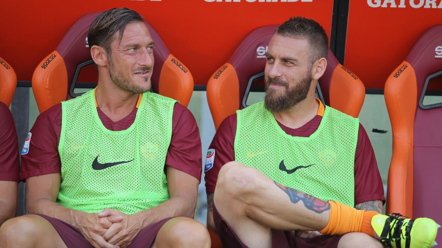 Roma, il rapporto speciale tra Totti e De Rossi. Capitan futuro lascerà solo il Pupone