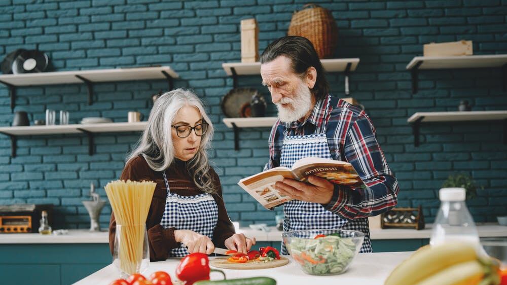 Cooking therapy: cos'è e perché fa bene alla salute