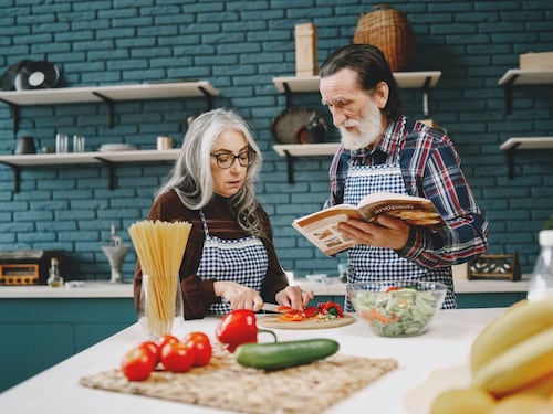 Cooking therapy: cos'è e perché fa bene alla salute