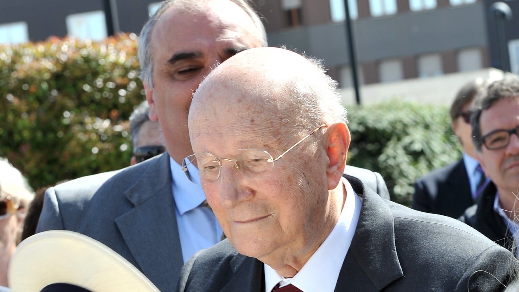 La Curia, i malati, la politica Tutti i segreti di don Verzé