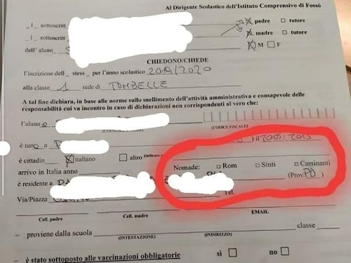 "Rom, sinti, caminante?" È polemica sul modulo per l'iscrizione a scuola