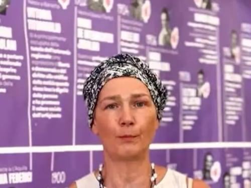 Dopo gli insulti a Roberta Vallacchi foulard esposto in Consiglio regionale