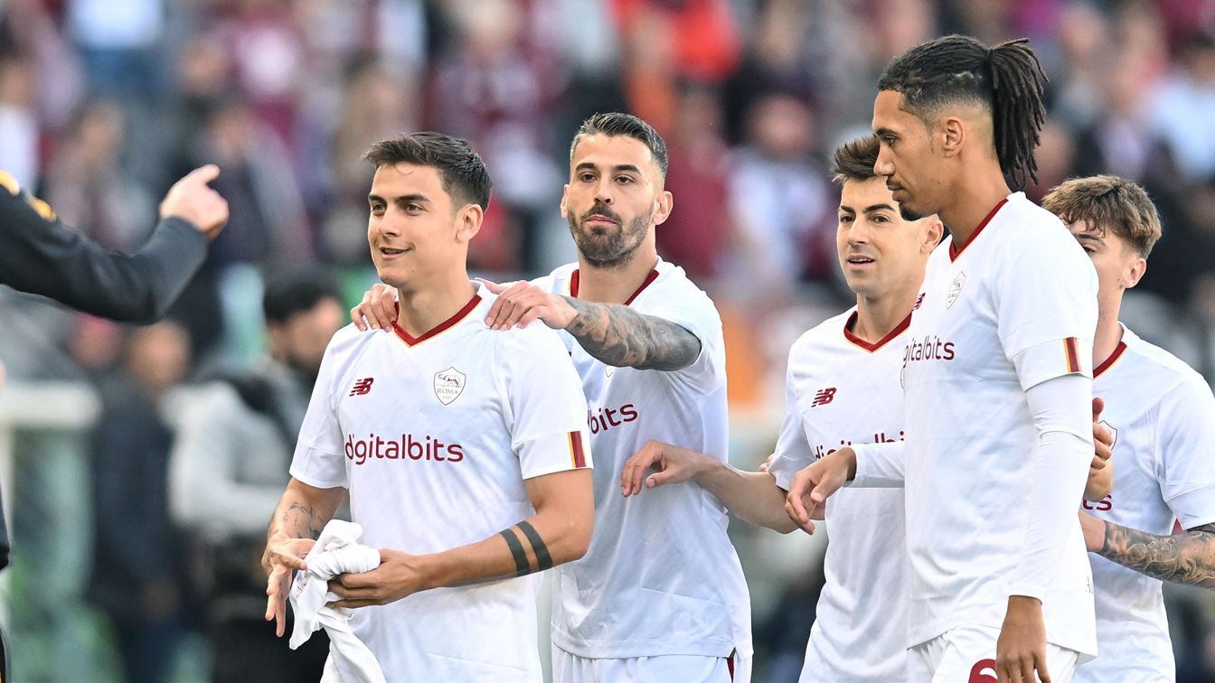 La Roma di rigore contro il Torino: sorpasso a Milan e Inter e 3° posto in classifica