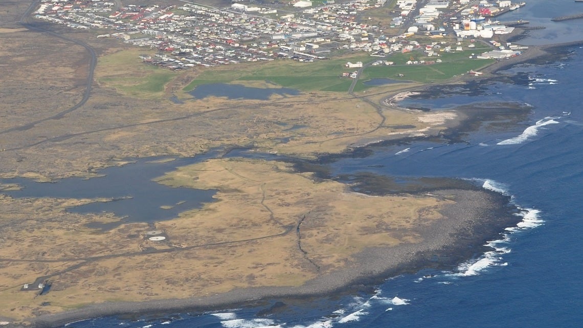 Islanda, vulcano minaccia potente eruzione: evacuate migliaia di persone