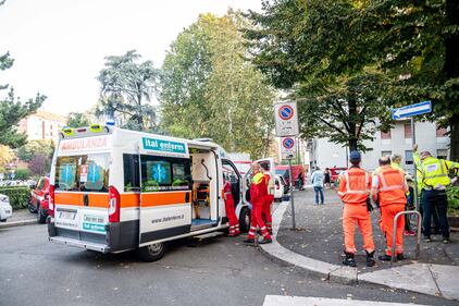 Milano, violenta esplosione in un condominio in piazzale Libia 8