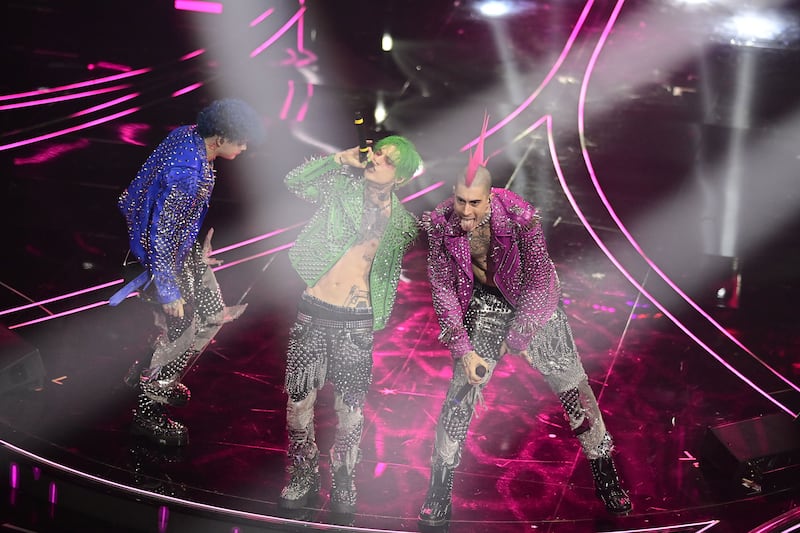 Sanremo 2024: ecco il look della finalissima del Festival dei La Sad 3
