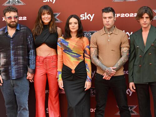 X Factor 2022, tutto sulla finale: cantanti, ospiti e diretta