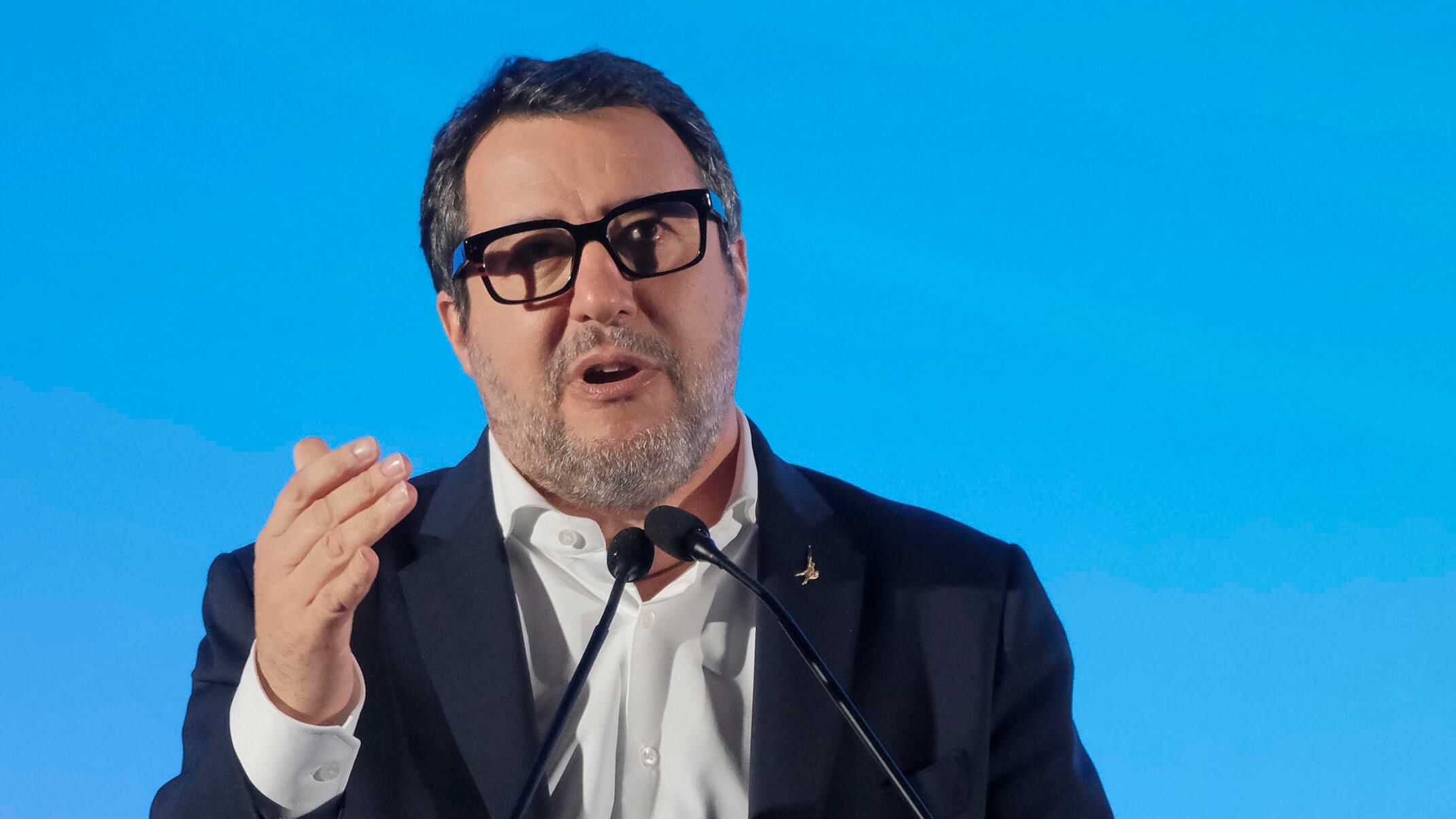 Da Musk a Mosca, sovranisti in campo. Salvini: è guerra Ue