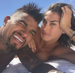 Melissa Satta, inverno sensuale con Boateng 12