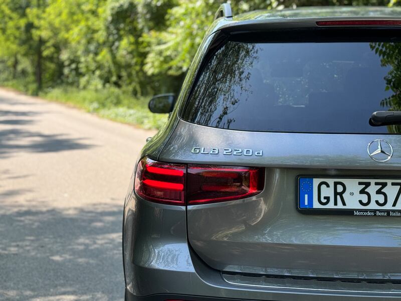 Mercedes GLB 2024: la gallery del restyling, più tecnologia e materiali migliorati all'interno 8