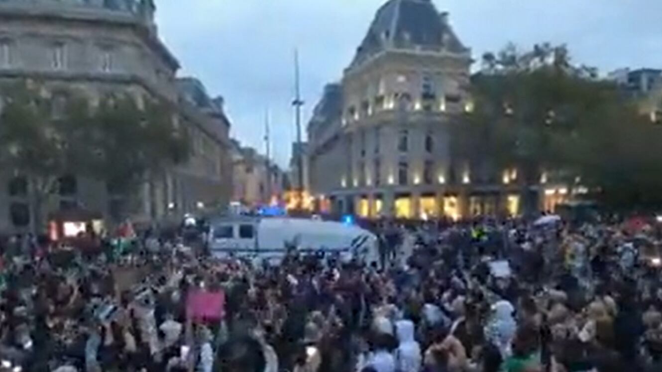 Le toghe stoppano Macron e governo: via libera al corteo pro Palestina