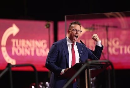 Il lungo addio a Charlie Kirk in Arizona 5