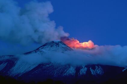 Le spettacolari immagini dell'Etna 5
