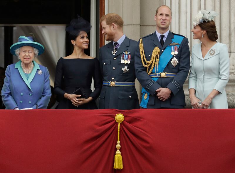 Il Principe Harry, l'amore con Meghan Markle in foto 14