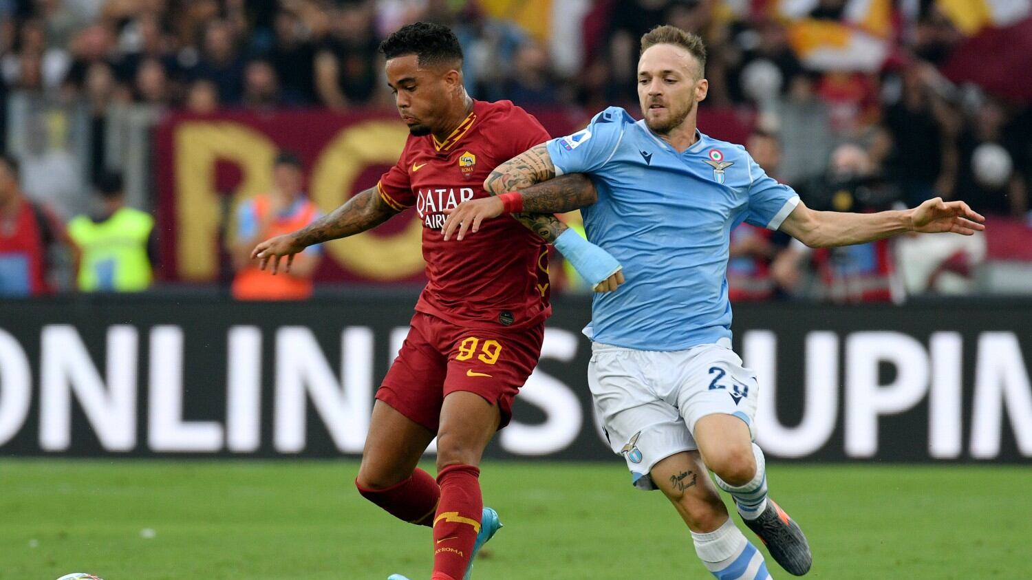 Lazio e Roma danno spettacolo nel derby: finisce 1-1