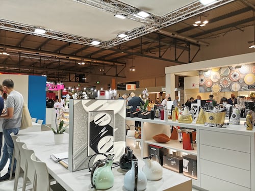 Homi Independent svela il decor della casa per il retail