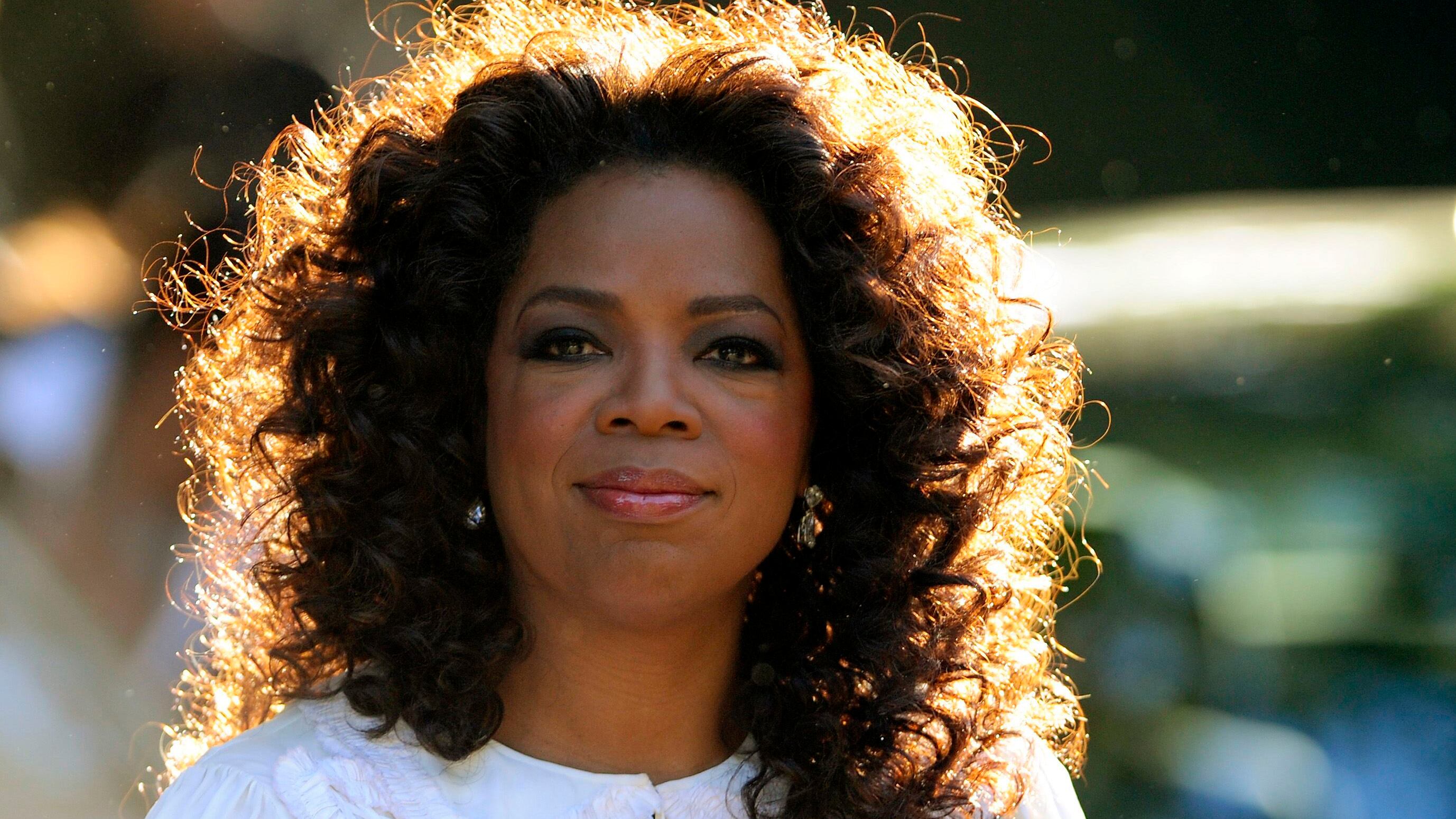 Zurigo, negano una borsa a Oprah Winfrey. "Per lei è troppo cara"