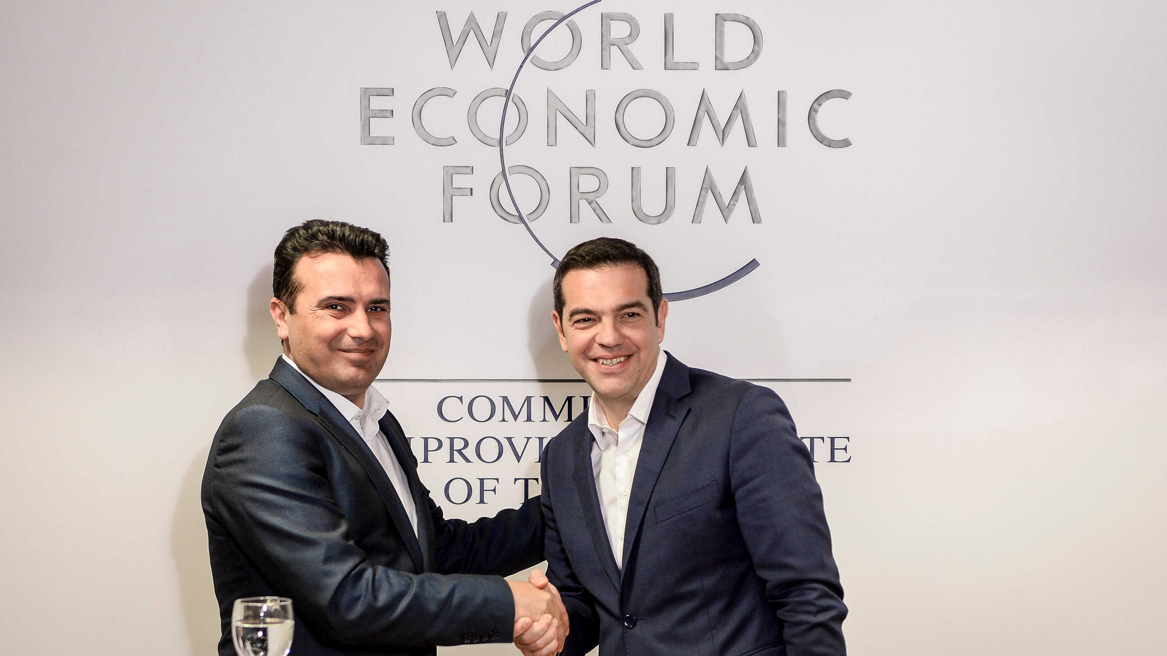 La Macedonia cambierà nome. Svolta nei negoziati con la Grecia