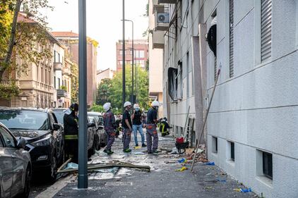 Milano, violenta esplosione in un condominio in piazzale Libia 9