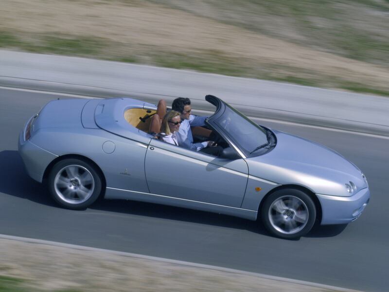 Alfa Romeo Spider 916, guarda la gallery 4