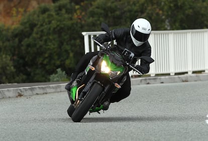 Prova Kawasaki Z800 8