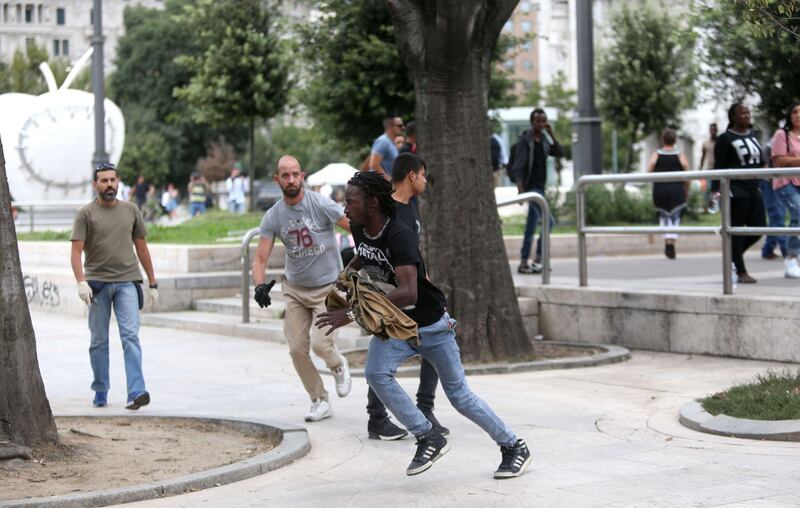 Migranti, nuovo blitz della polizia in stazione Centrale 2