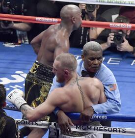 Mayweather timbra il 50-0 contro McGregor 8