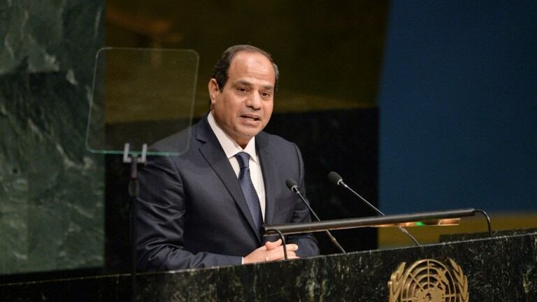 L'Egitto alle urne. Sfidanti esclusi: al-Sisi verso il bis