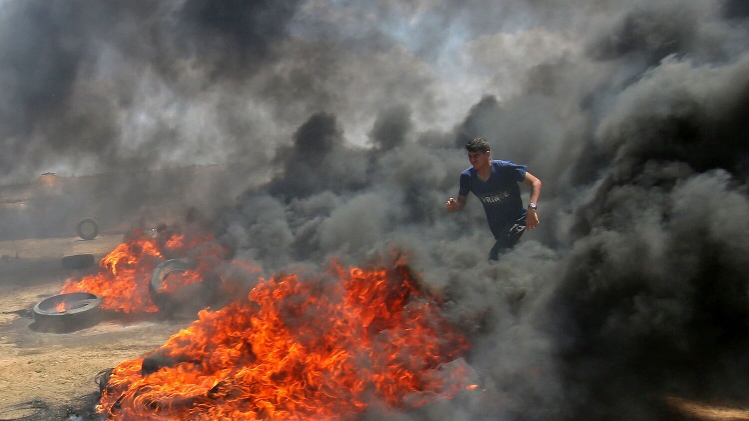 Usa spostano l'ambasciata, torna a scorrere il sangue a Gaza