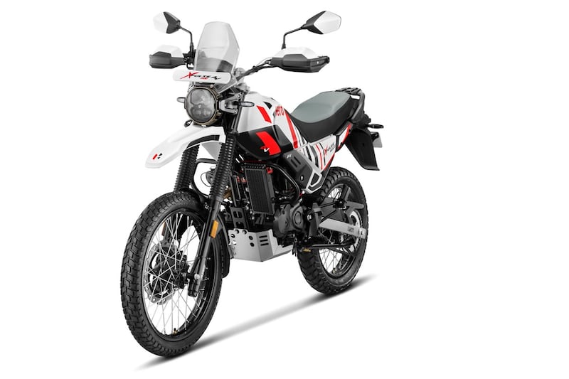 Hero Xpulse 200 4V e Hunk 440 31
